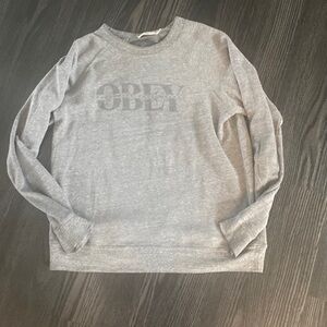 🍍OBEY WORLD WIDE PROPAGANDA SWEATSHIRT 🍍SIZE MEDIUM 🍍B-2